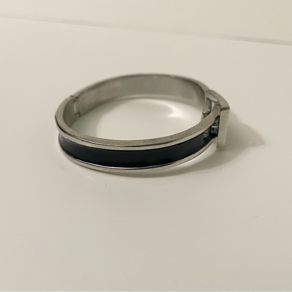 Adjustable Belt Black & Silver Enamel Paint Metal Hinged Bangle Bracelet - Picture 6 of 13